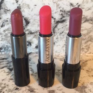 Mary Kay lipstick bundle pinks and berries